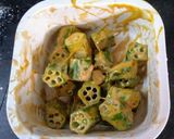 A picture of step 2 of Bhindi manchurian.