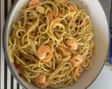 Foto langkah ke 5 dari resep Shrimp Pasta (Aglio Olio Spaghetti + Shrimp).