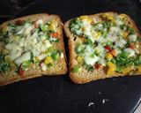 ચીઝ કેપ્સિકમ ચિલી ટોસ્ટ(Cheese Capsicum chilly Toast Recipe in Gujarati રેસીપી સ્ટેપ4ફોટો
