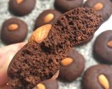 Foto del paso 4 de la receta: Galletitas de choco con harina de garbanzos