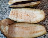 Foto del passaggio 1 della ricetta Parmigiana con melanzane al naturale al forno