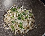Foto del paso 2 de la receta: Frijol Chino con Huevo Revuelto