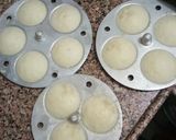 A picture of step 4 of Fried idli.