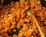 Sárgarépa főzelék recept fázis 2 fotója