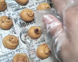 Foto langkah ke 2 dari resep Melted Choco Chip Cookies (Mud Cookies).