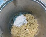 Foto langkah ke 1 dari resep Sempol Mie Instan.