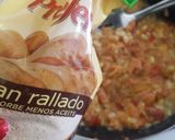 Foto del paso 3 de la receta: Zapallitos rellenos con salchichas..😻