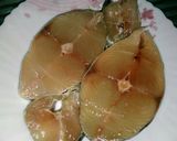 รูปขั้นตอนการทำที่ 1 ของ ปลาอินทรีย์ทอดเพื่อสุขภาพ