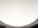 ঘরে ইন্সট্যান্ট তৈরি মোজারেল চীজ (ghore instant toiri mozzarella cheese recipe in Bengali)