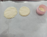 Foto del paso 1 de la receta: Chips de queso parmesano 🍪🧀