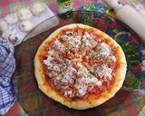 Foto langkah ke 6 dari resep Dough Pizza Empuk (ulen 3 menit).