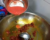 A picture of step 6 of Paneer Bhuna Frankie.