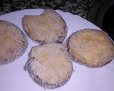 Foto del paso 2 de la receta: Berenjenas empanadas con queso
