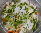 মিক্স ভেজ পকোড়া (mix veg pakoda recipe in bengali) রেসিপির ধাপ 1 ছবি