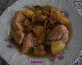 Foto del paso 2 de la receta: Pollo con setas en salsa de cebolla caramelizada