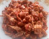 Foto langkah ke 4 dari resep Sambal Merah kacang Tanah, Teri dan Tempe.