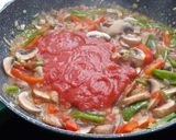 Foto del paso 5 de la receta: Fritada picante de portobellos y otras verduras