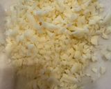 Hình bước làm 2 của món Bánh Biscuit Thảo Mộc Tỏi (Garlic Herb Biscuit Mix)