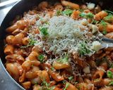 A picture of step 5 of Itallian red sauce cheese pasta 🍝 masala.