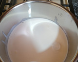 Foto del paso 1 de la receta: Salsa de 4 quesos