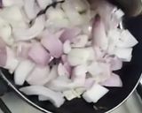 A picture of step 2 of Hyderabadi Mirchi Ka Salan.