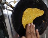 काकडीचे थालिपीठ (kakadiche thalipeeth recipe in marathi) रेसिपी स्टेप 2 फोटो 