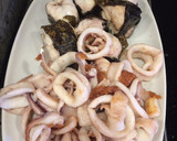 Foto del paso 3 de la receta: Arroz alicantino con morena, calamares y verduritas