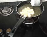 A picture of step 14 of Potato flowers (tea time snack).