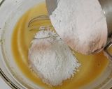 Foto del paso 2 de la receta: Bizcocho de yogur y limón rápido al microondas