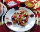 A picture of step 3 of Leftover bread chaat.