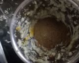 A picture of step 4 of Parwar aur baigan ki kaluji.