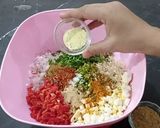 A picture of step 5 of Noodles Kebab.