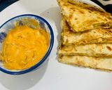 A picture of step 7 of Quesadilla (with few drops of oil and food turns delicious).