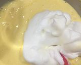 Foto langkah ke 3 dari resep Hokkaido Chiffon CupCake.