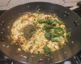 A picture of step 2 of Matar Paneer Bhurji.