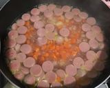 Foto langkah ke 3 dari resep Sup sosis makaroni.