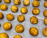 Foto langkah ke 5 dari resep Palm Cheese Cookies (3 Kuning Telur).