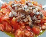 Foto del paso 1 de la receta Ensalada de tomate, ahumados y guacamole