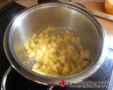 Φωτογραφία βήματος 6 της συνταγής Muffins μήλο και κανέλλα. Και η επικάλυψη; Streusel!