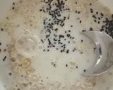 A picture of step 2 of Overnight Oats.