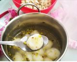 மீதமான சாதத்தி்ல் சுவையான ரசகுல்லா (Left Over Rice Rasagulla REcipe in Tamil) ரெசிபி ஸ்டேப் 4 புகைப்படம்