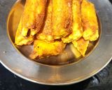 A picture of step 5 of Aloo Matar Bread Rolls.