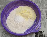 Foto langkah ke 2 dari resep Bolu Kukus Marmer Putih Telur.