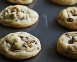 A picture of step 4 of Chocolate Chip Cookies.