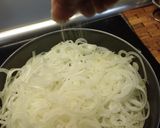 Foto del paso 1 de la receta Croquetas de cebolla caramelizada y queso de cabra