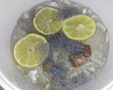 Gambar langkah 2 resipi Soda lemon Pudina.