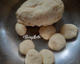 A picture of step 2 of Khoya Malpua.