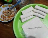 Foto langkah ke 4 dari resep Lumpia isi sayur dan daging ayam.