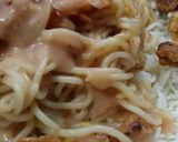 A picture of step 7 of Singaporean rice.