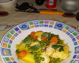 Foto del paso 3 de la receta: Guiso de merluza, a mi manera